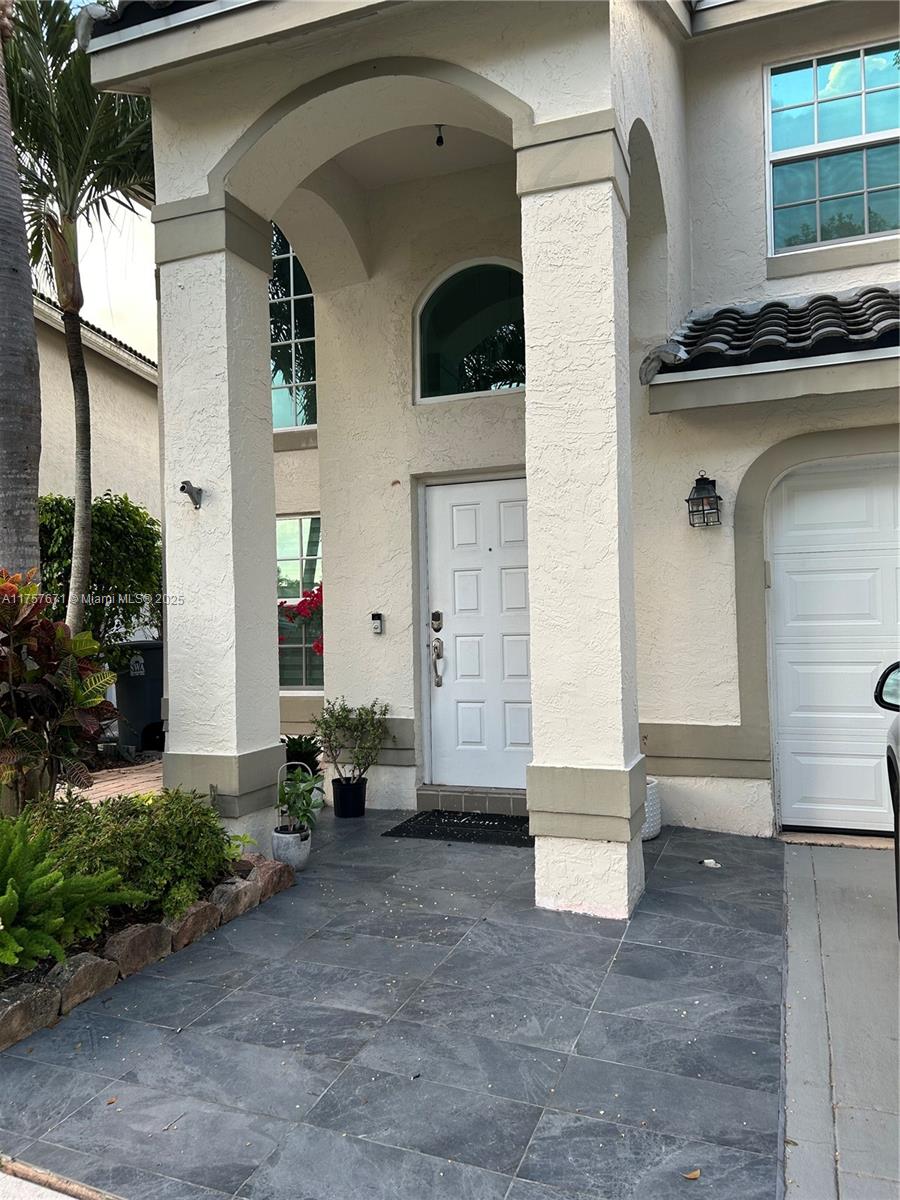 HILLSBORO COUNTRY CLUB - Residential