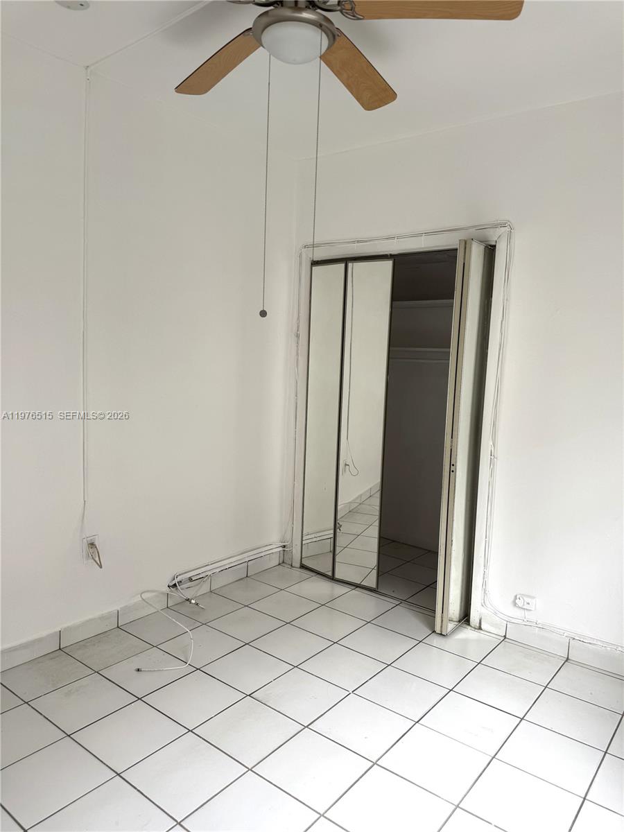 LAWNVIEW - Residential Lease