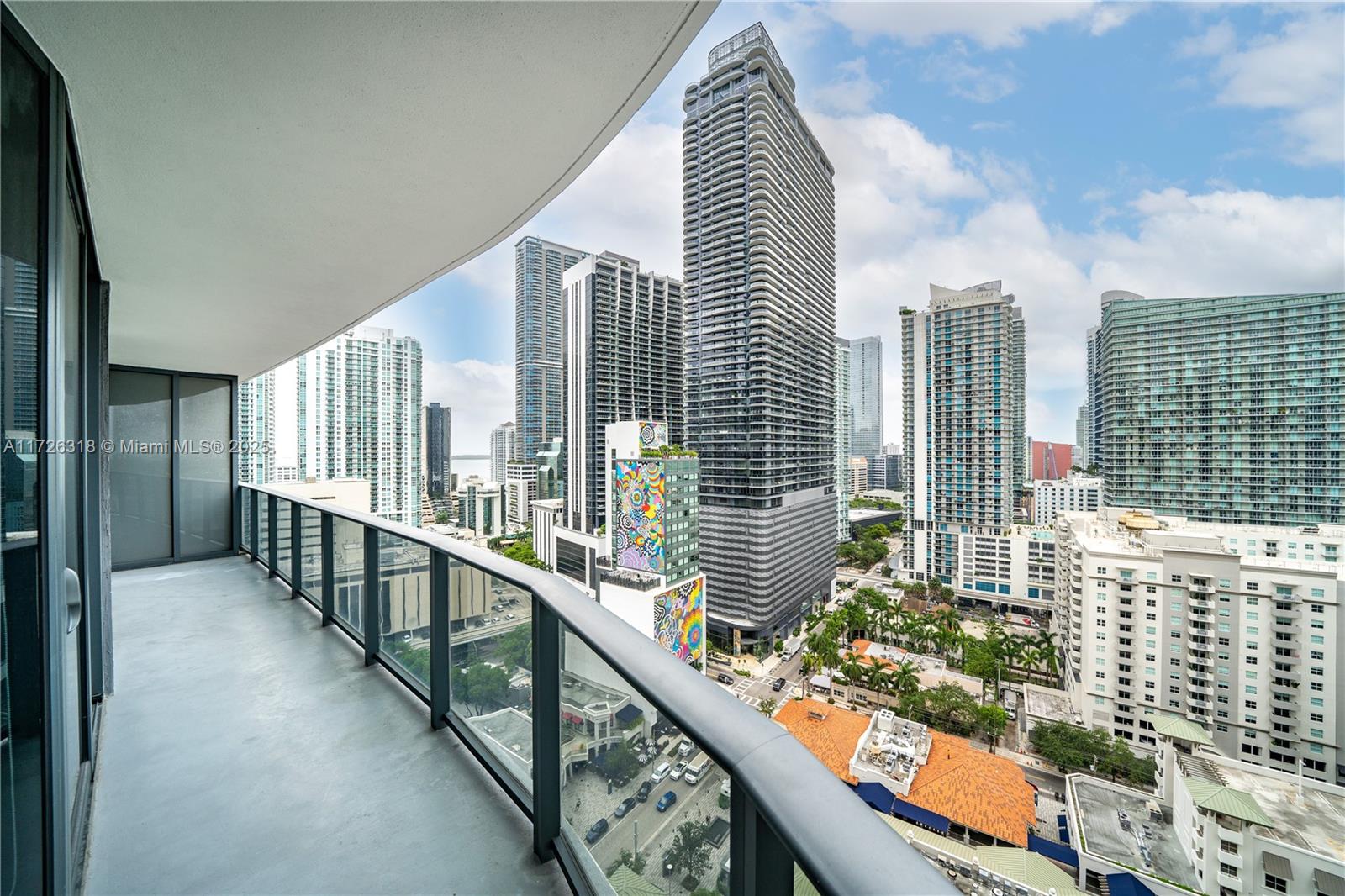 45 Sw 9th St 2006, Miami, Broward County, Florida - 2 Bedrooms  
2 Bathrooms - 