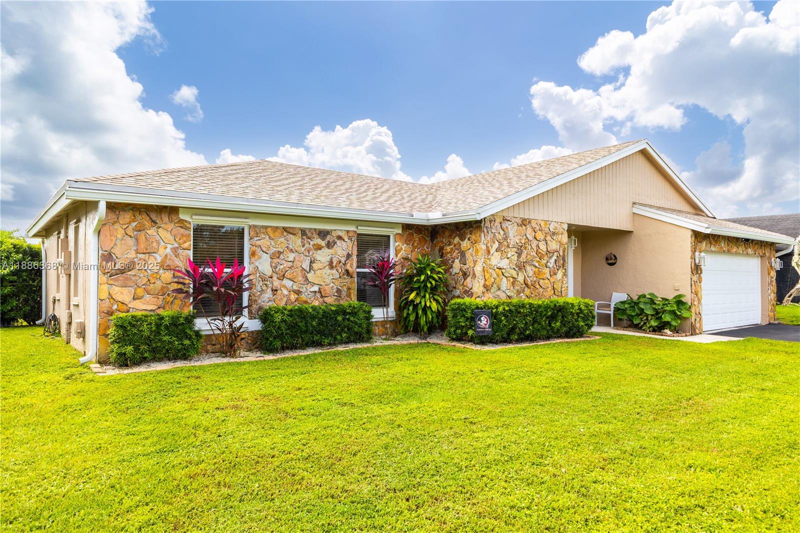 FLAMINGO GARDENS-PHASE TW - Residential