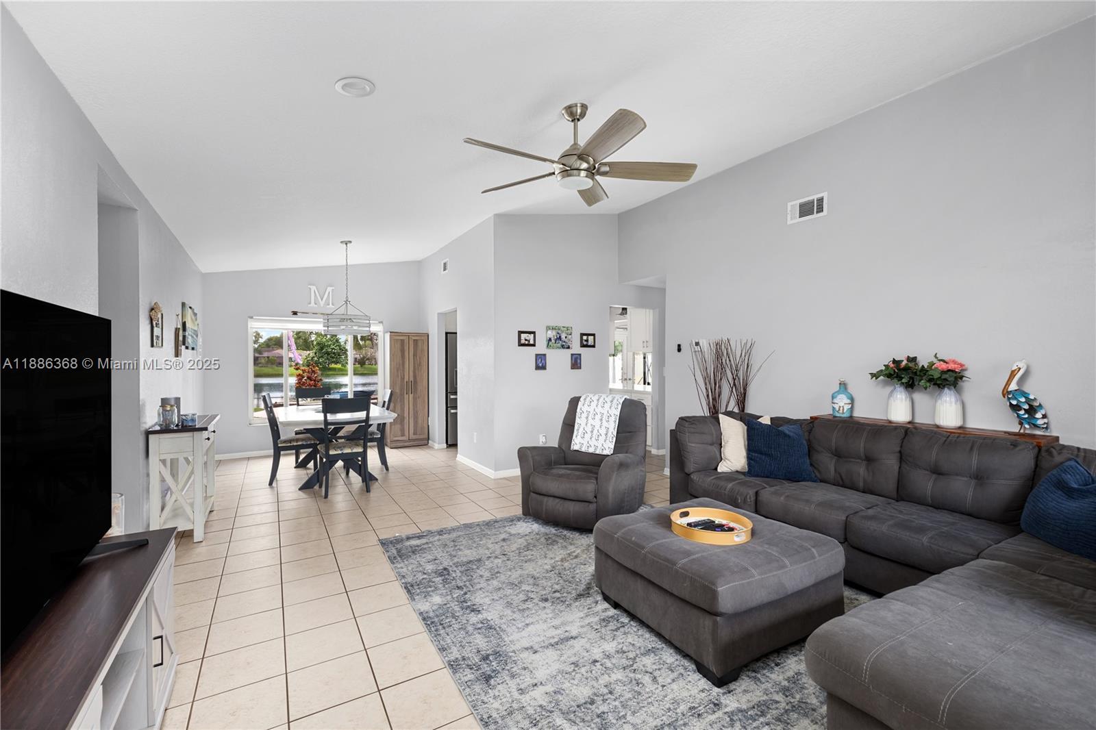 FLAMINGO GARDENS-PHASE TW - Residential