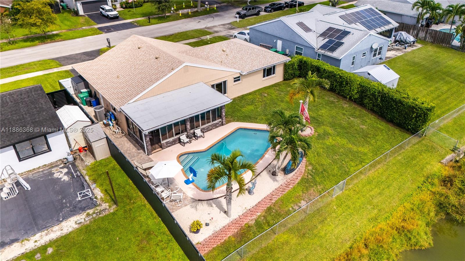 FLAMINGO GARDENS-PHASE TW - Residential