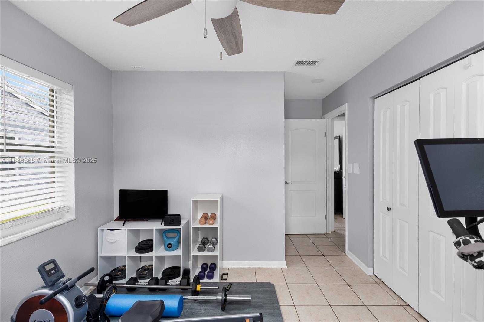 FLAMINGO GARDENS-PHASE TW - Residential