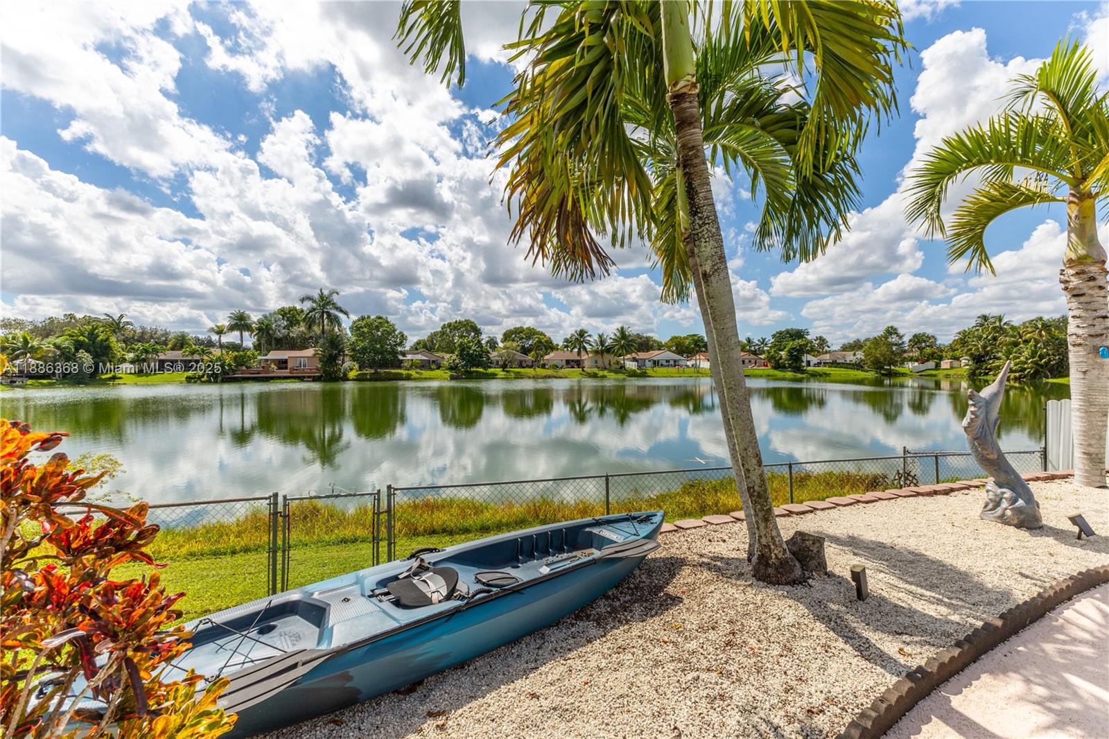 FLAMINGO GARDENS-PHASE TW - Residential