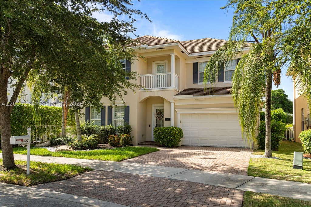 Photo of 1327 SW 21st Ct, Fort Lauderdale, FL 33315 (MLS # A12056284)