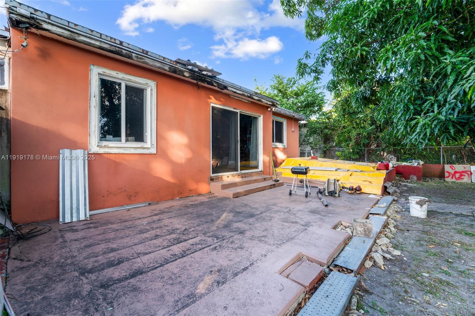 PALBICKE & GARRISONS ADDN - Residential