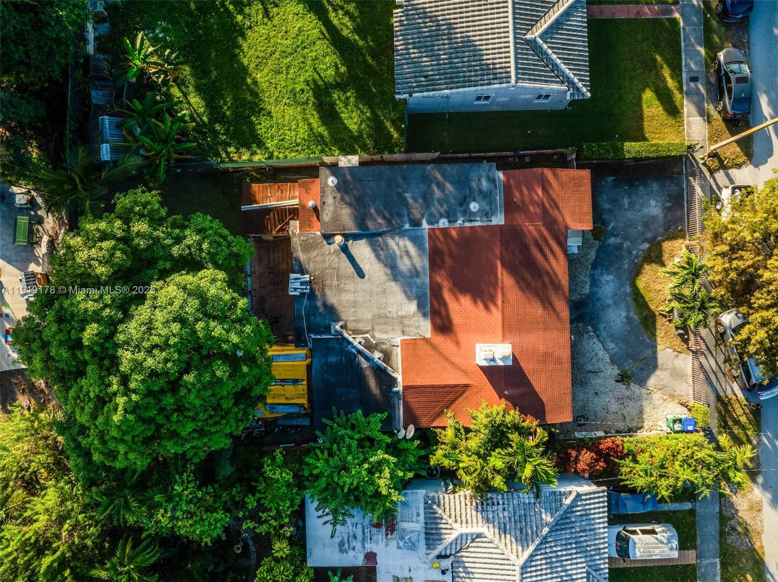 PALBICKE & GARRISONS ADDN - Residential