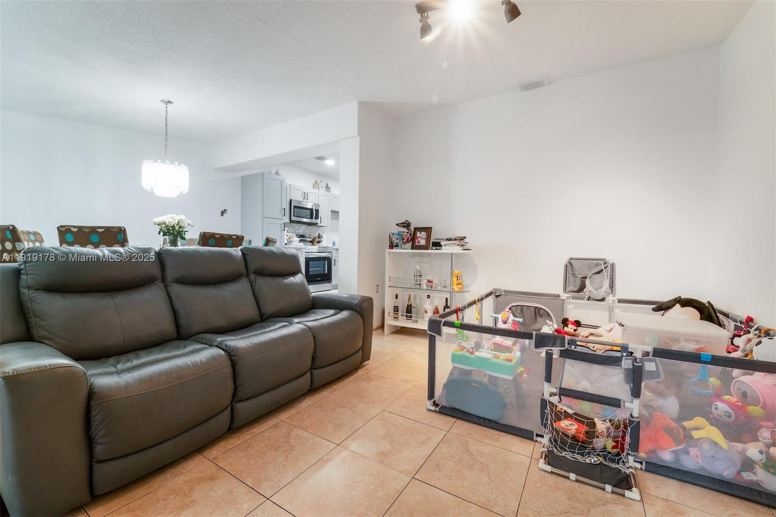 PALBICKE & GARRISONS ADDN - Residential