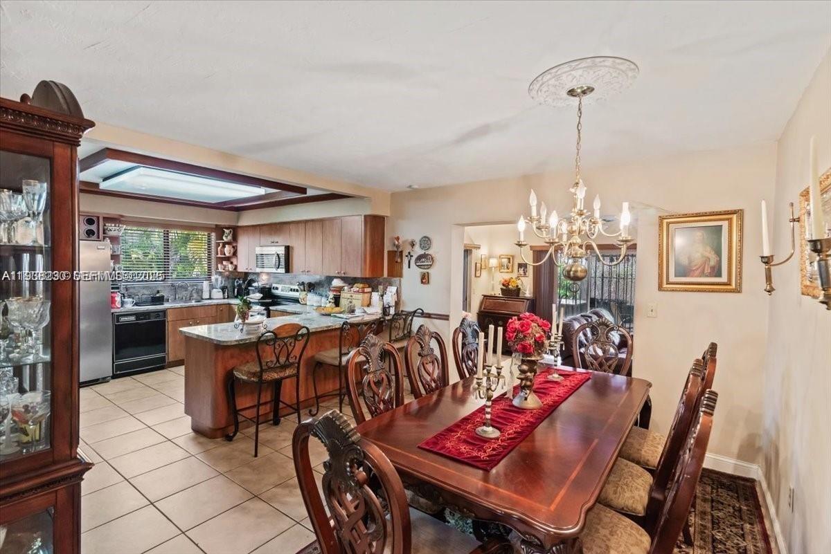 CORAL VILLAS REV - Residential