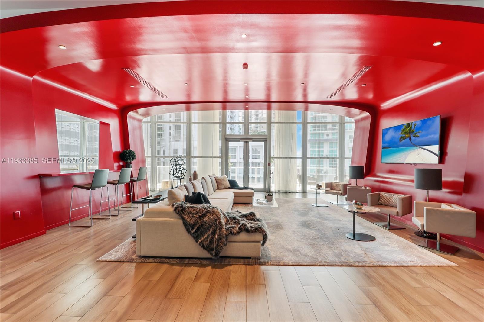 1100 MILLECENTO RESIDENCE - Residential