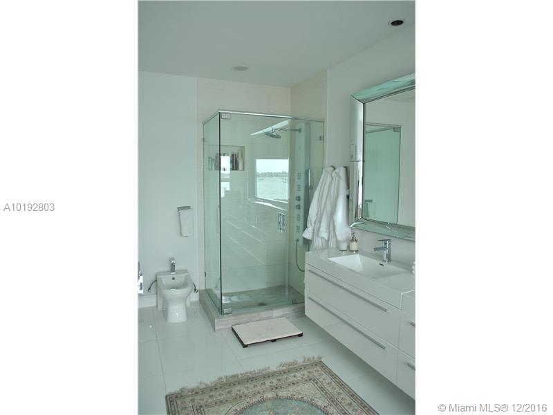 32 53 42 SAN MARCO - Residential