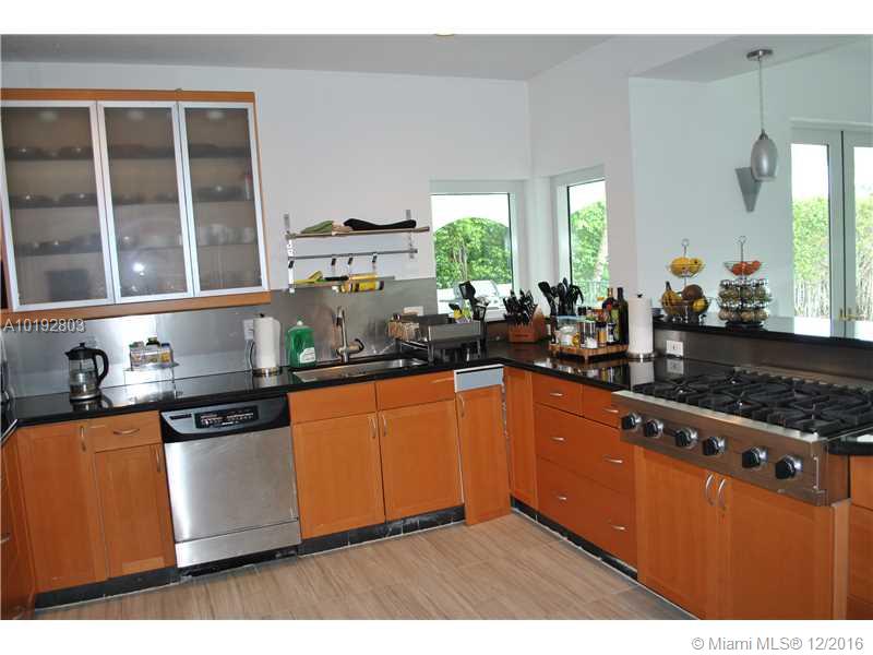 32 53 42 SAN MARCO - Residential