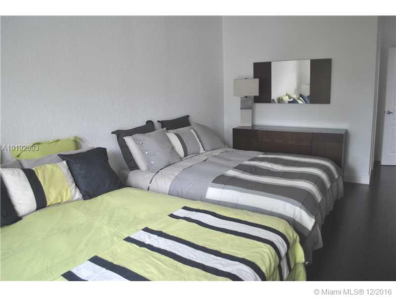 32 53 42 SAN MARCO - Residential