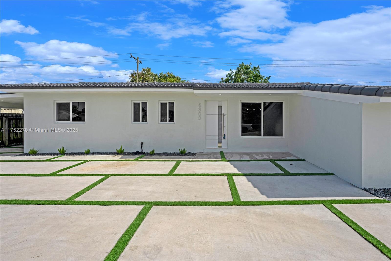 Property for Sale at 5300 Nw 181st Ter, Miami Gardens, Broward County, Florida - Bedrooms: 4 
Bathrooms: 3  - $645,000