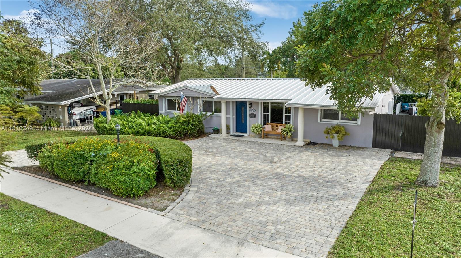 HEFTLER HOMES SUNSET PARK - Residential