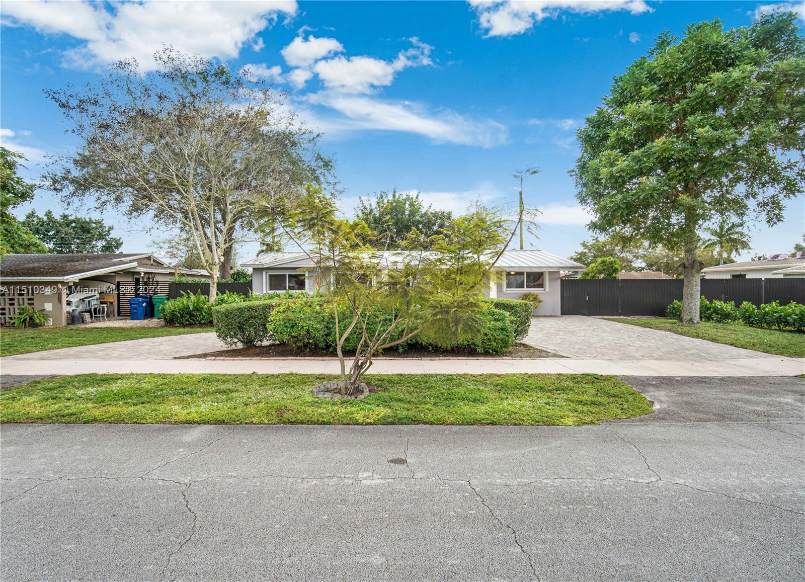 HEFTLER HOMES SUNSET PARK - Residential