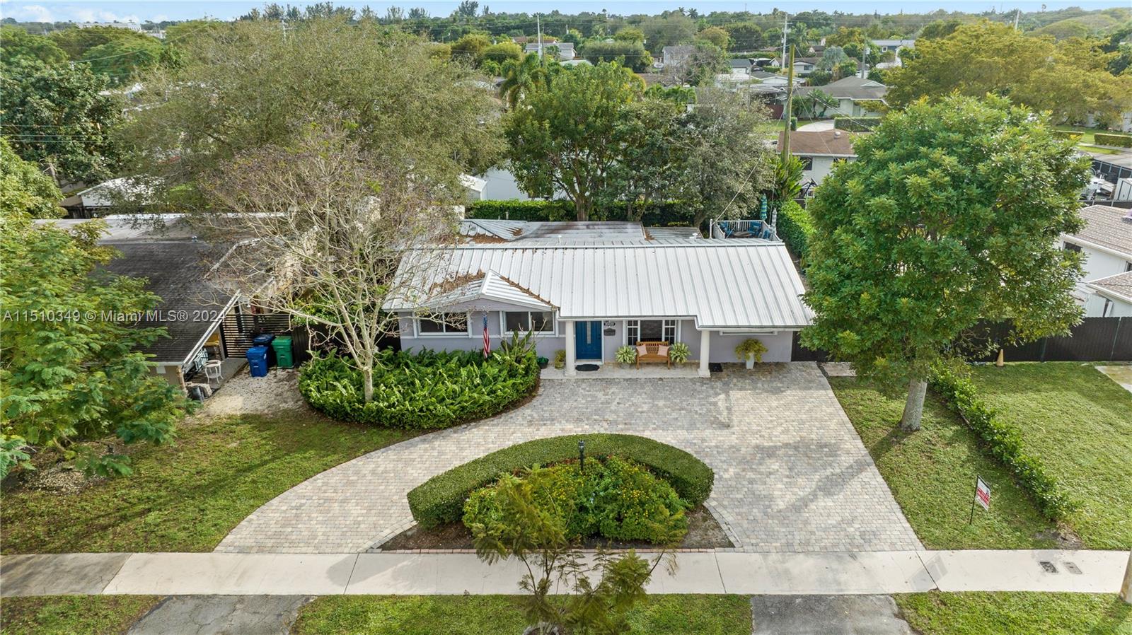 HEFTLER HOMES SUNSET PARK - Residential