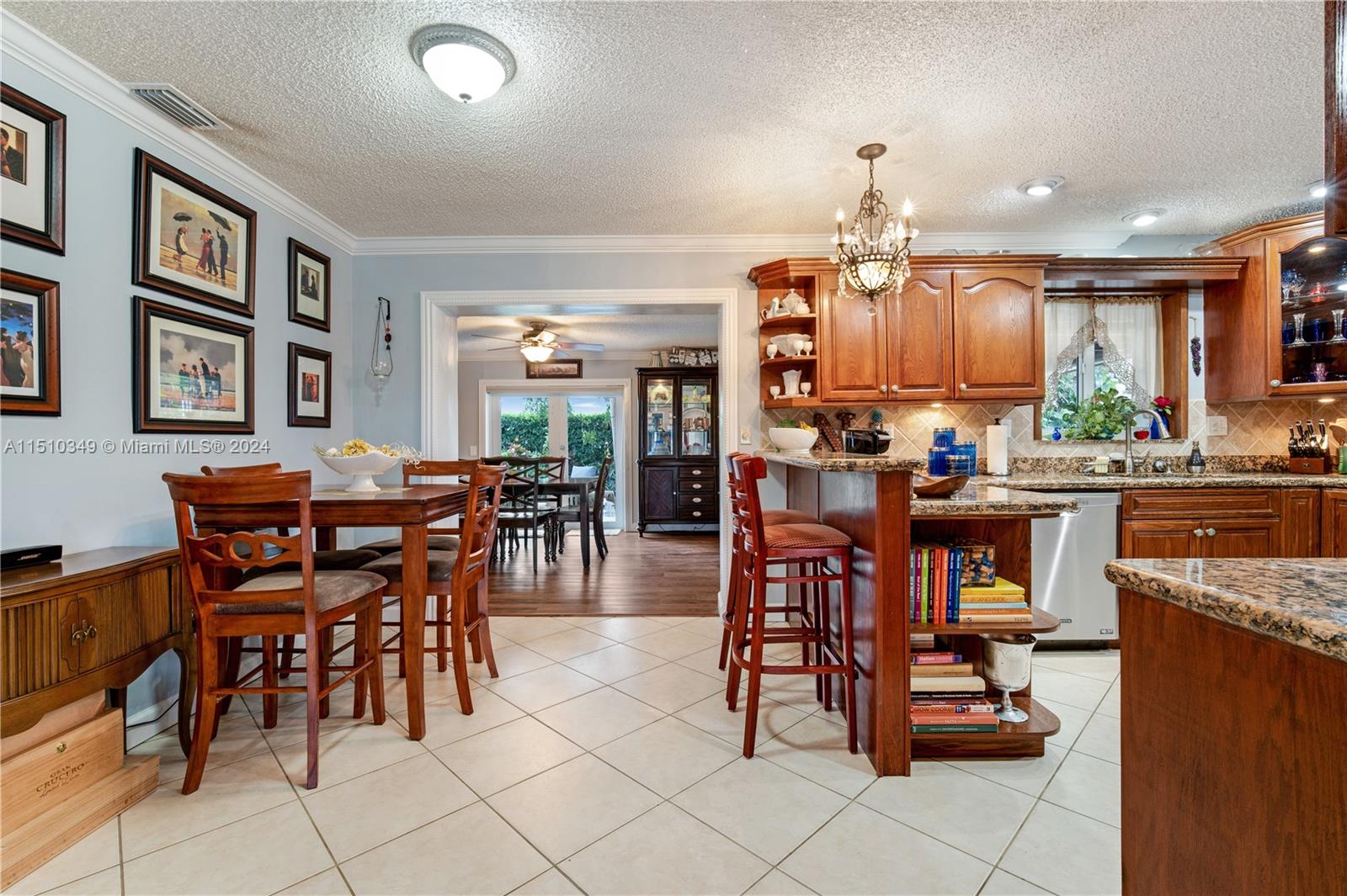 HEFTLER HOMES SUNSET PARK - Residential