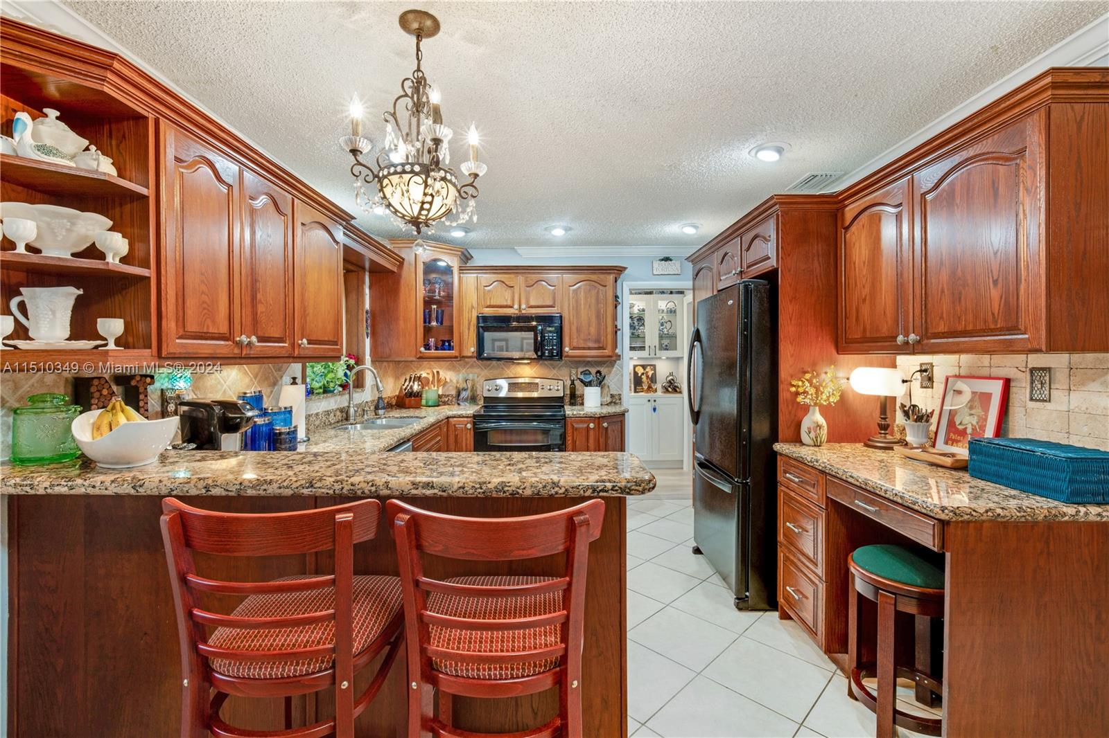 HEFTLER HOMES SUNSET PARK - Residential