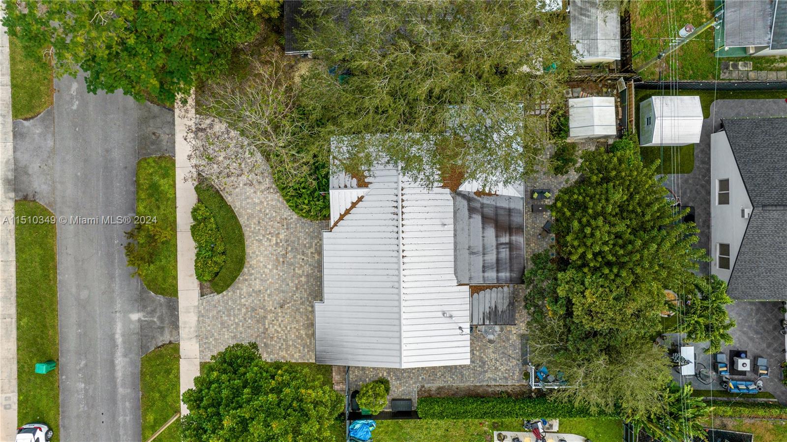 HEFTLER HOMES SUNSET PARK - Residential