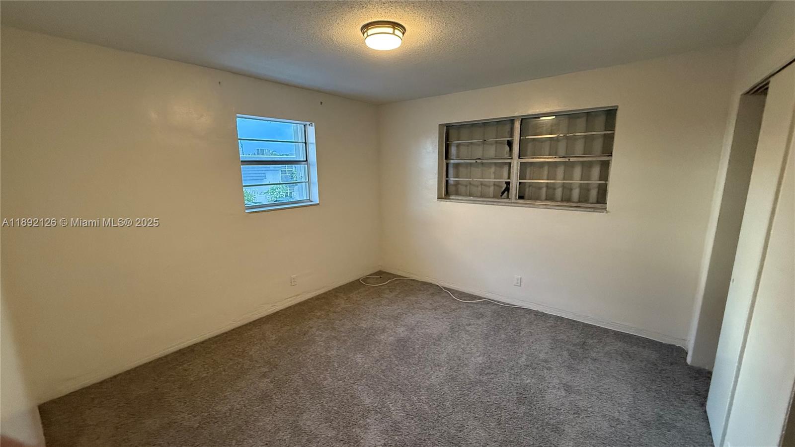 PLAYLAND VILLAGE SEC 3 - Residential Lease