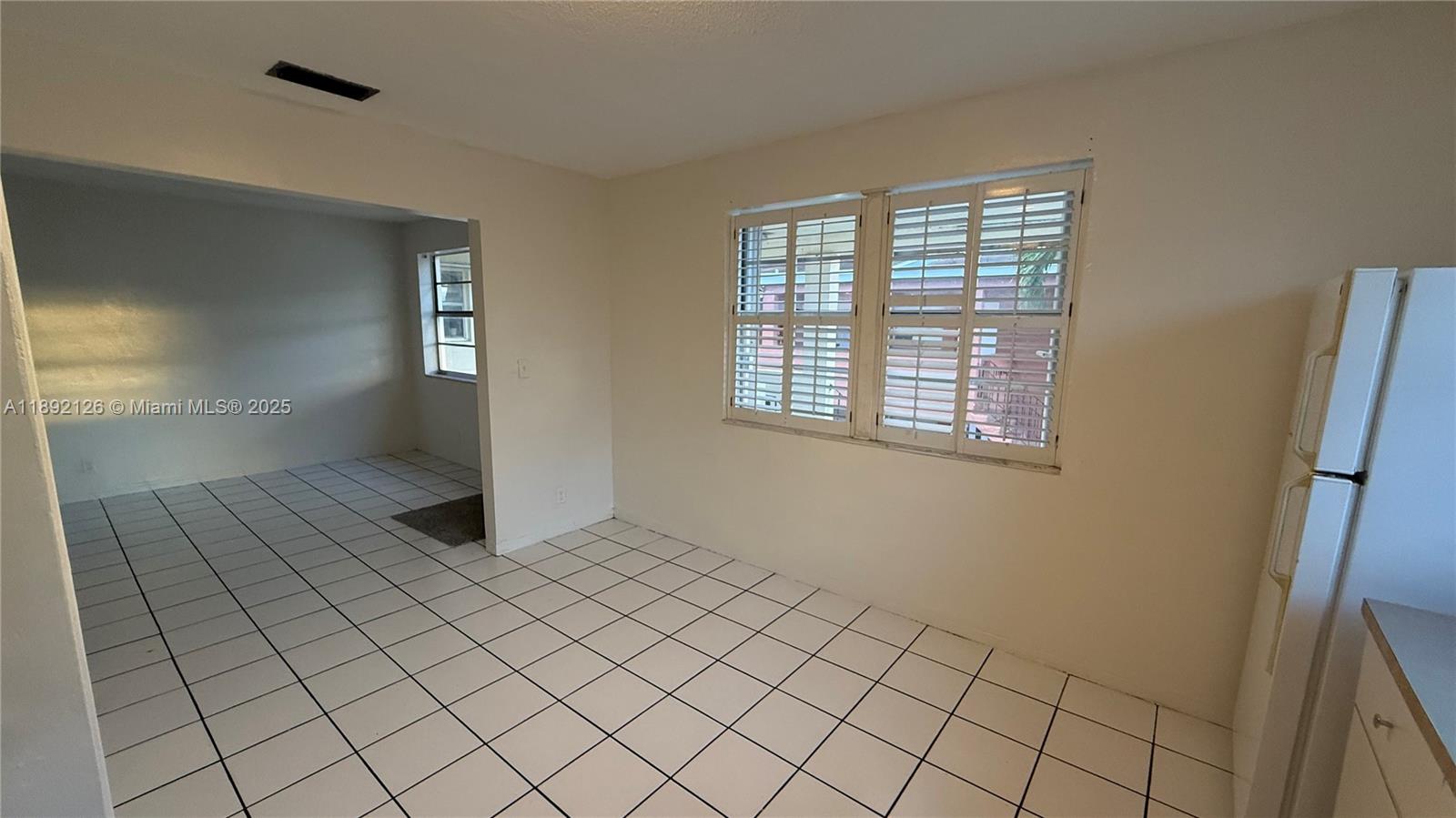 PLAYLAND VILLAGE SEC 3 - Residential Lease