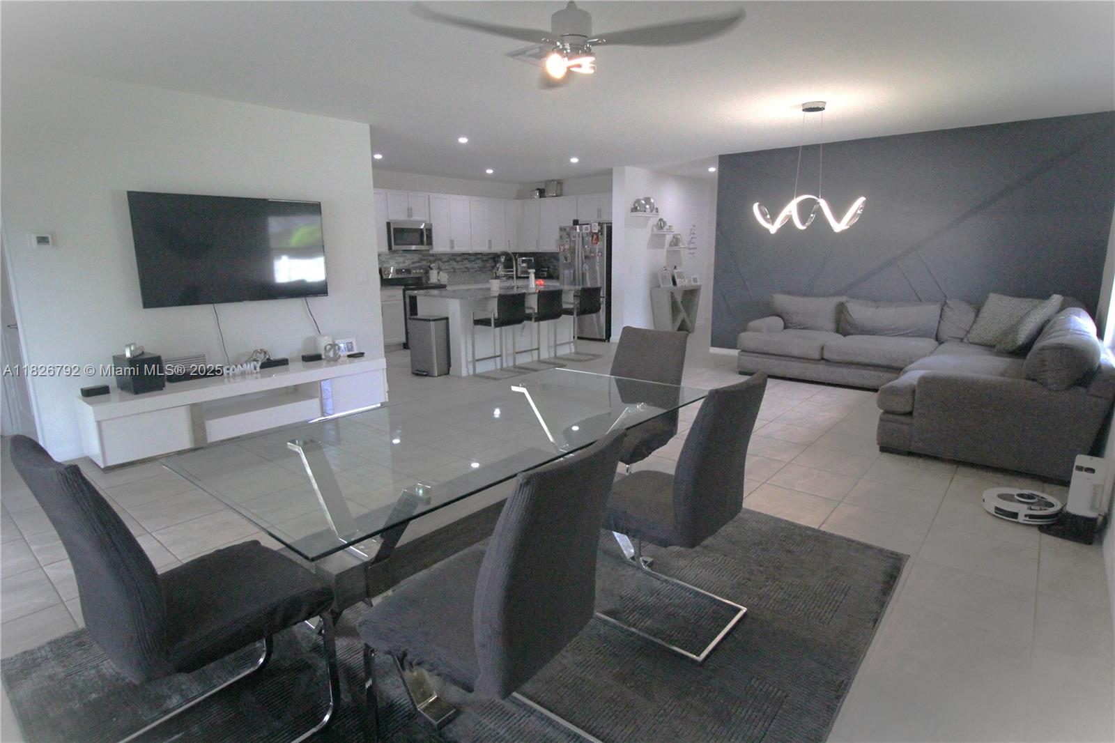 PORT ST LUCIE SECTION 5 - Residential