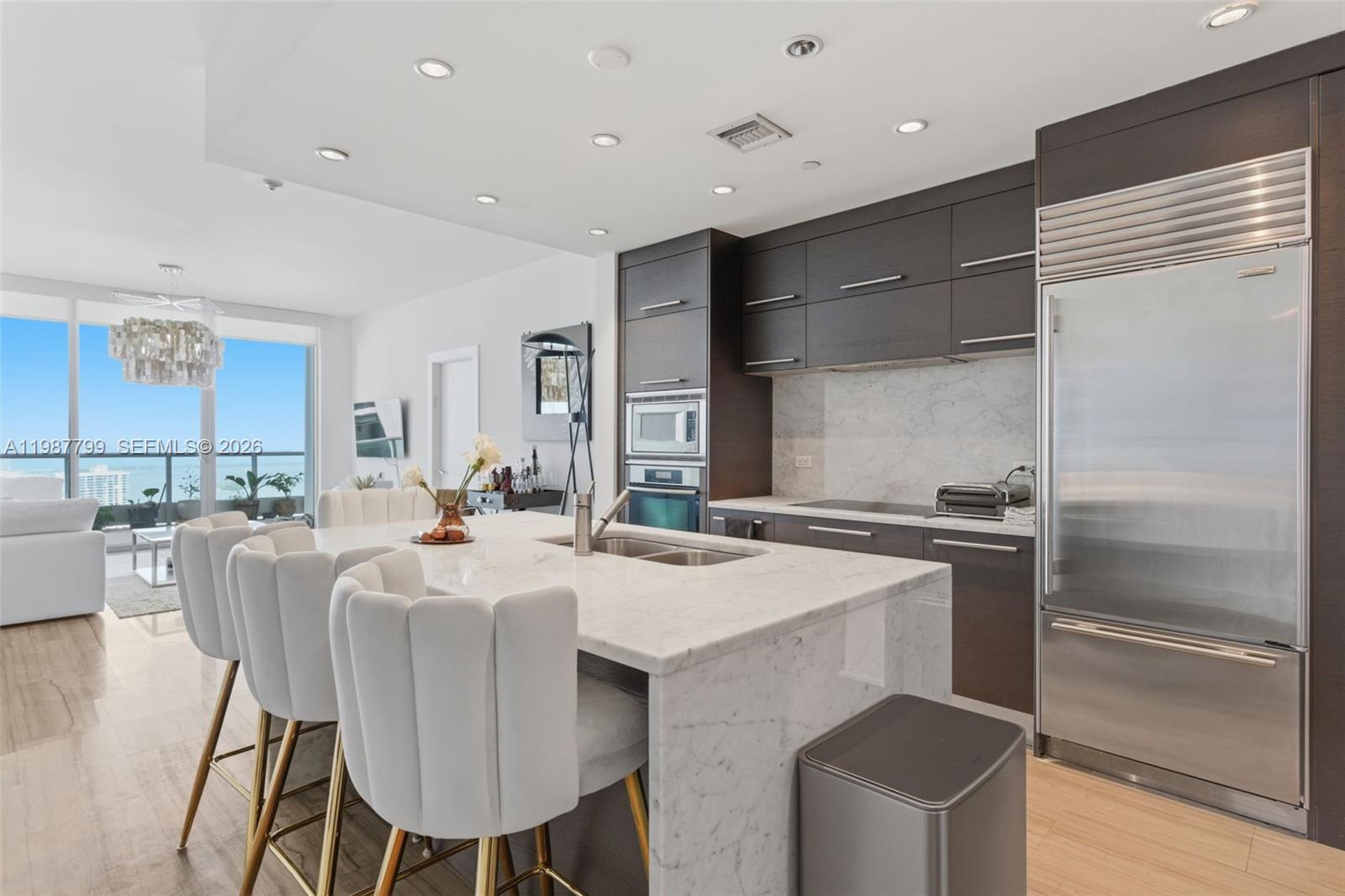 900 BISCAYNE BAY CONDO - Residential