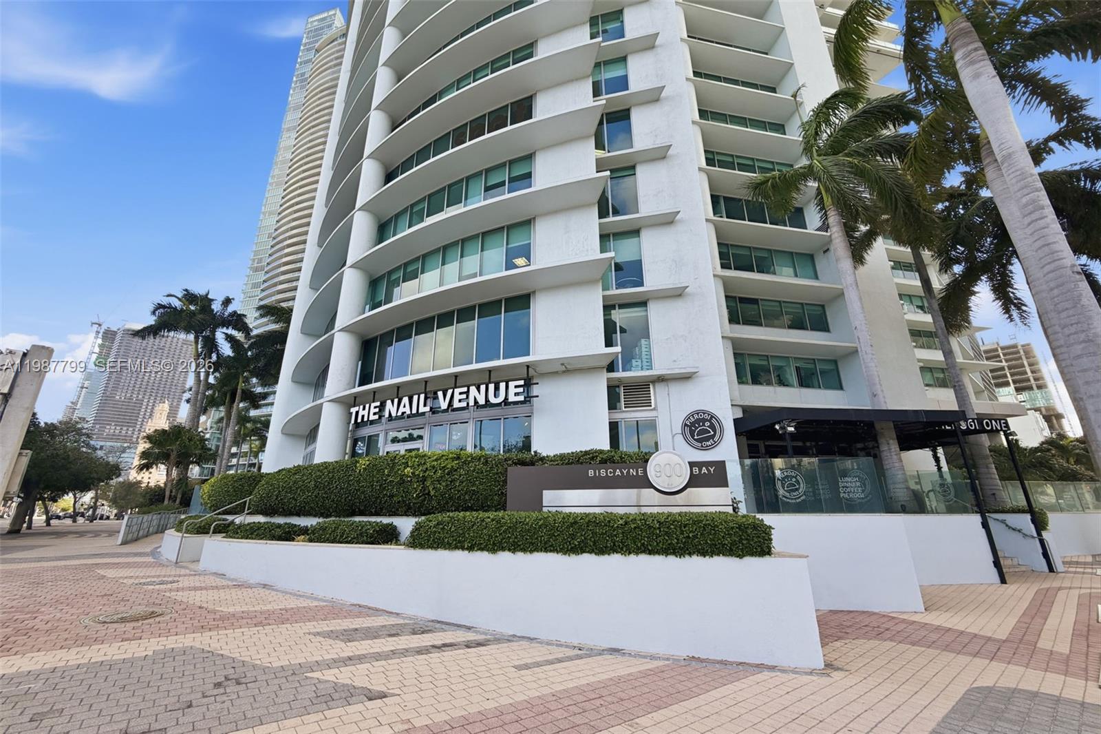 900 BISCAYNE BAY CONDO - Residential
