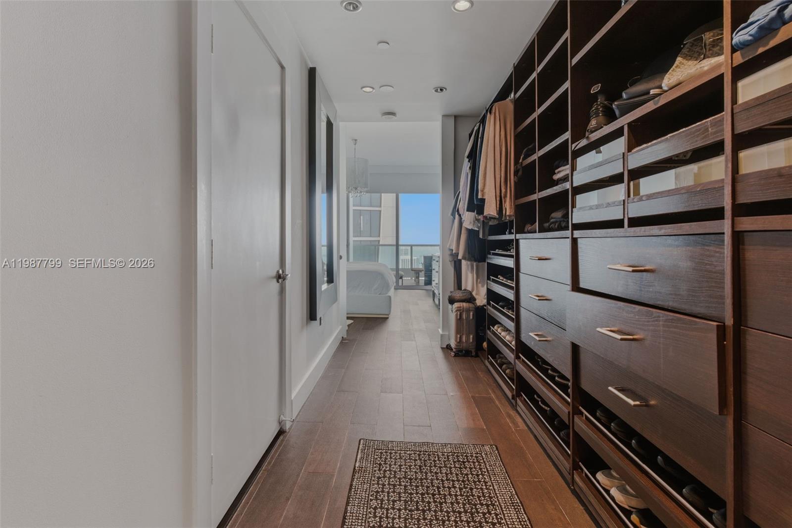 900 BISCAYNE BAY CONDO - Residential