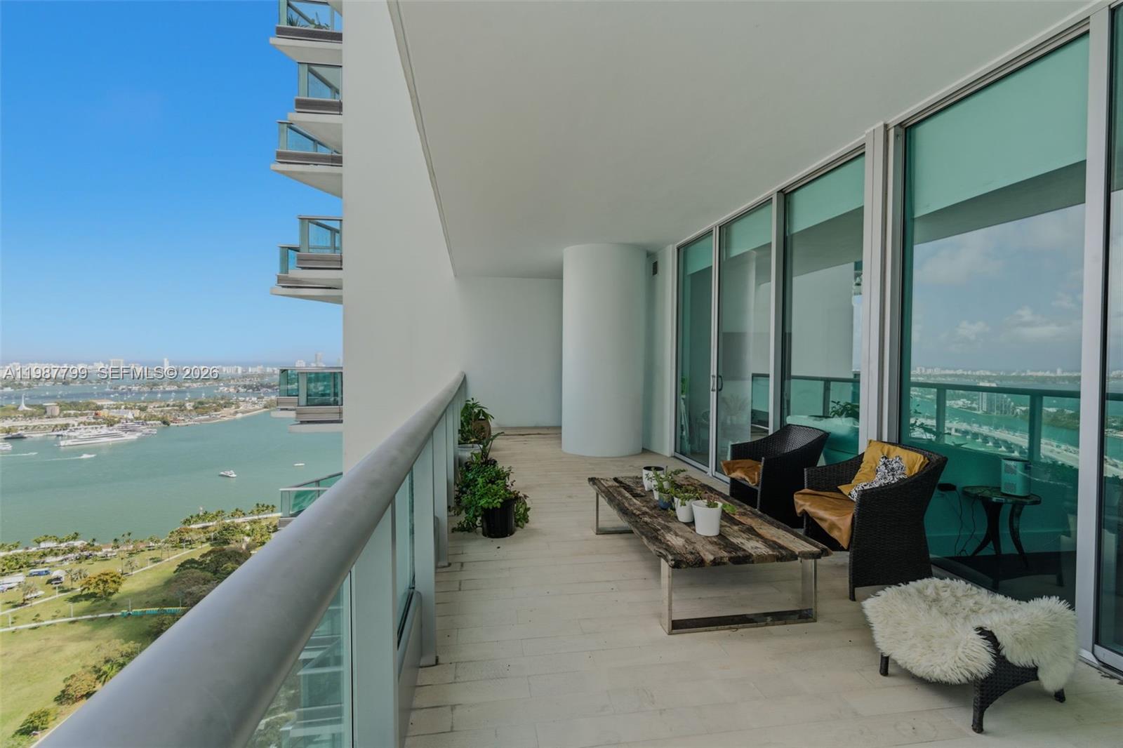 900 BISCAYNE BAY CONDO - Residential