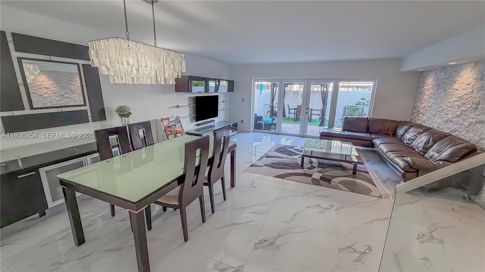 MARINER VILLAGE GARDEN CO - Residential