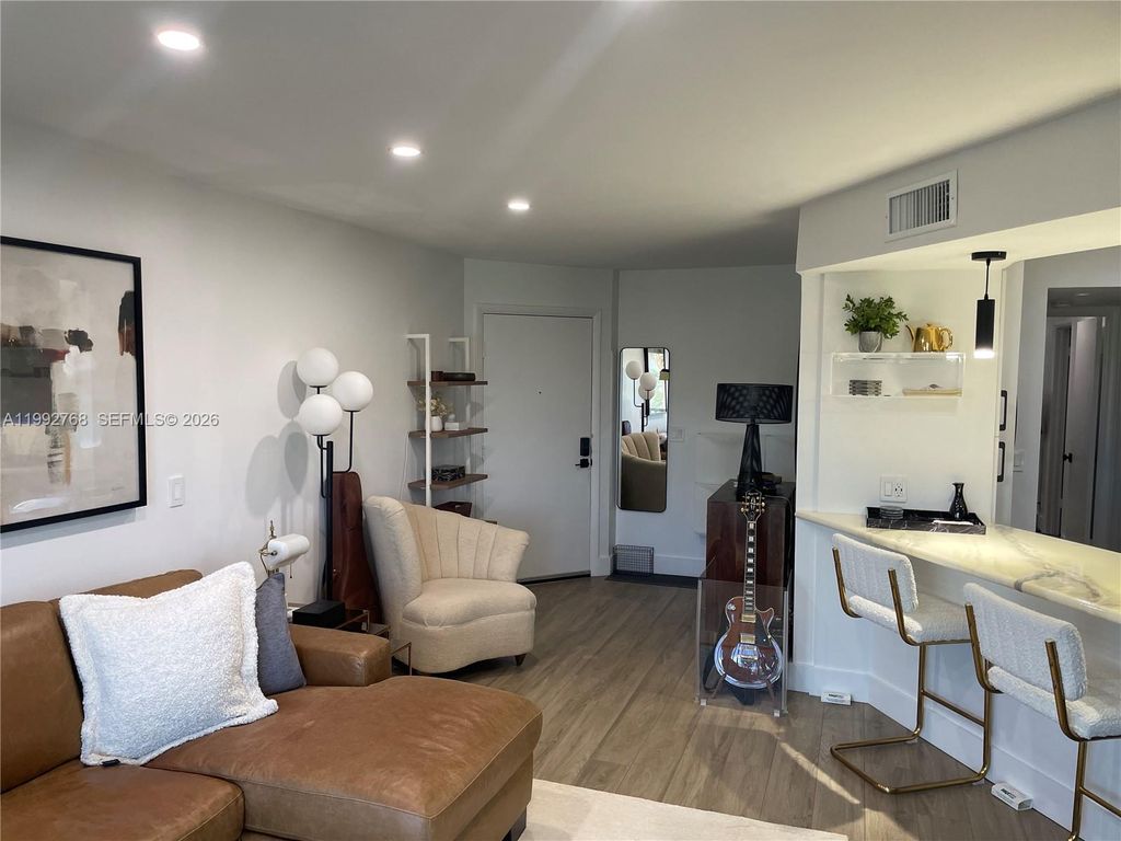 Photo of 1605 S Us Highway 1 #206V3, Jupiter, FL 33477 (MLS # A11992768)