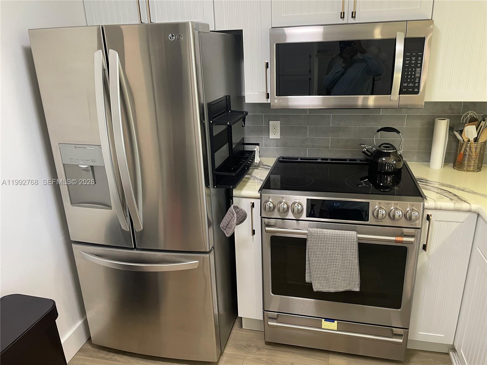 JUPITER OCEAN AND RACQUET - Residential