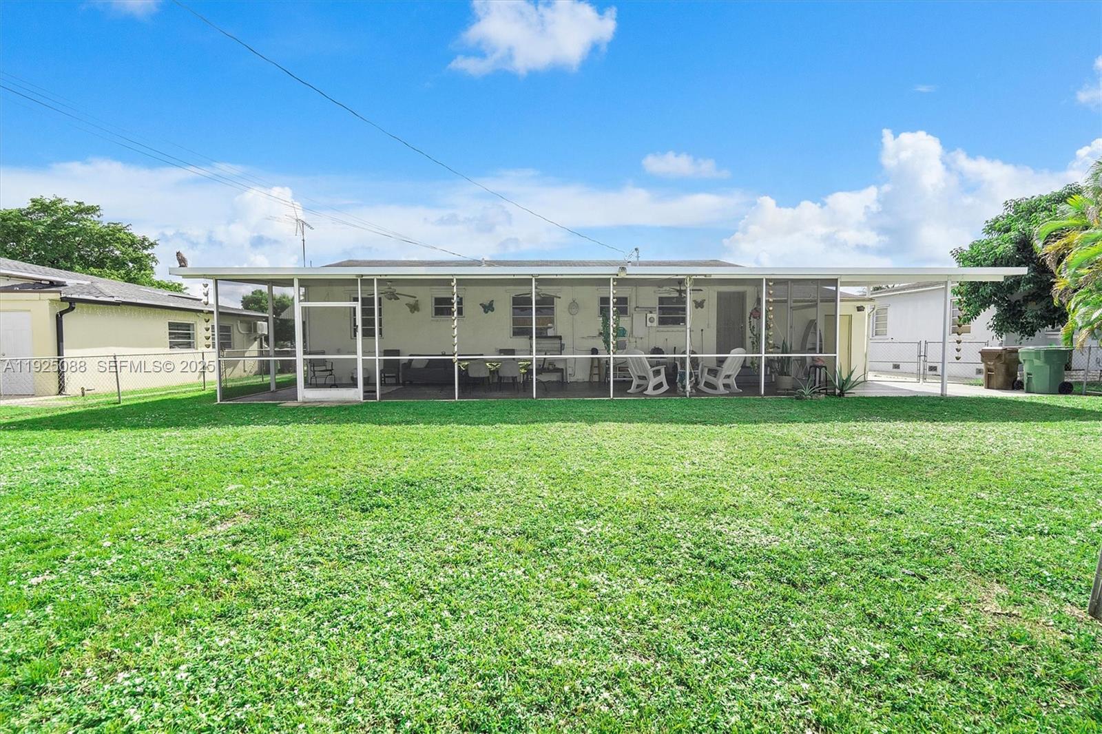 PALM SPRINGS AMD - Residential