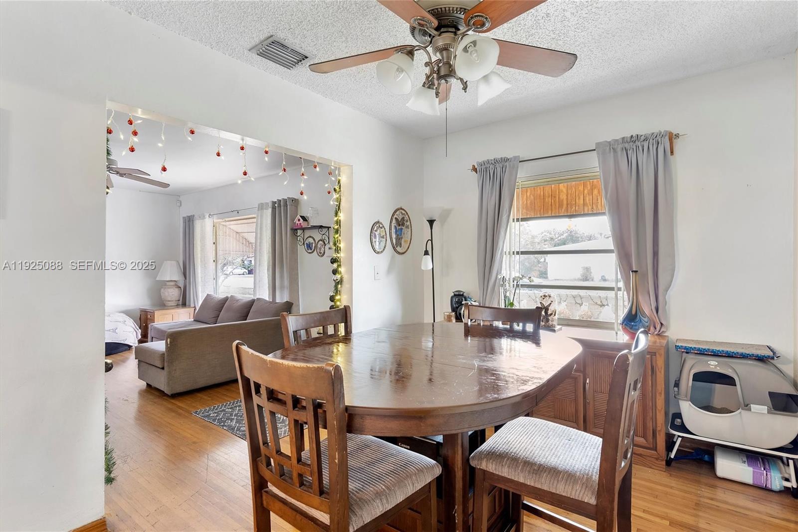 PALM SPRINGS AMD - Residential