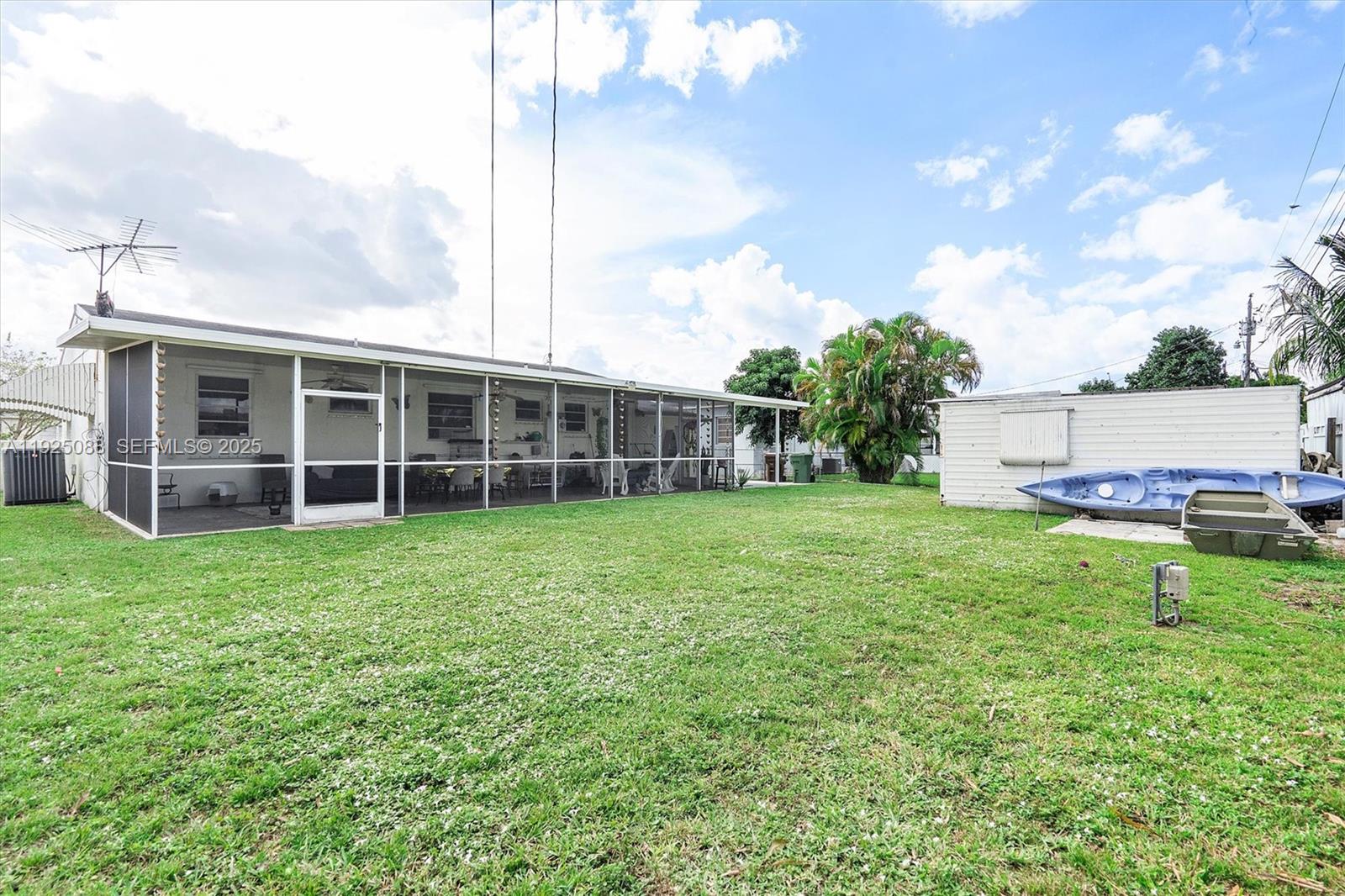 PALM SPRINGS AMD - Residential