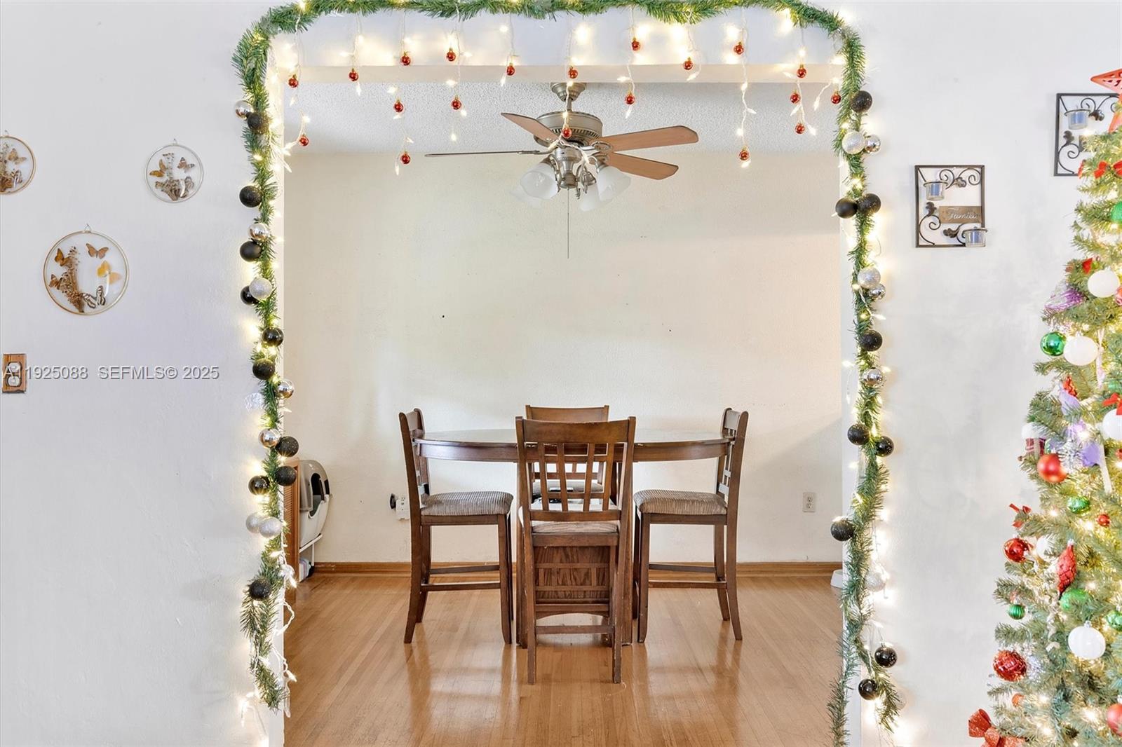 PALM SPRINGS AMD - Residential