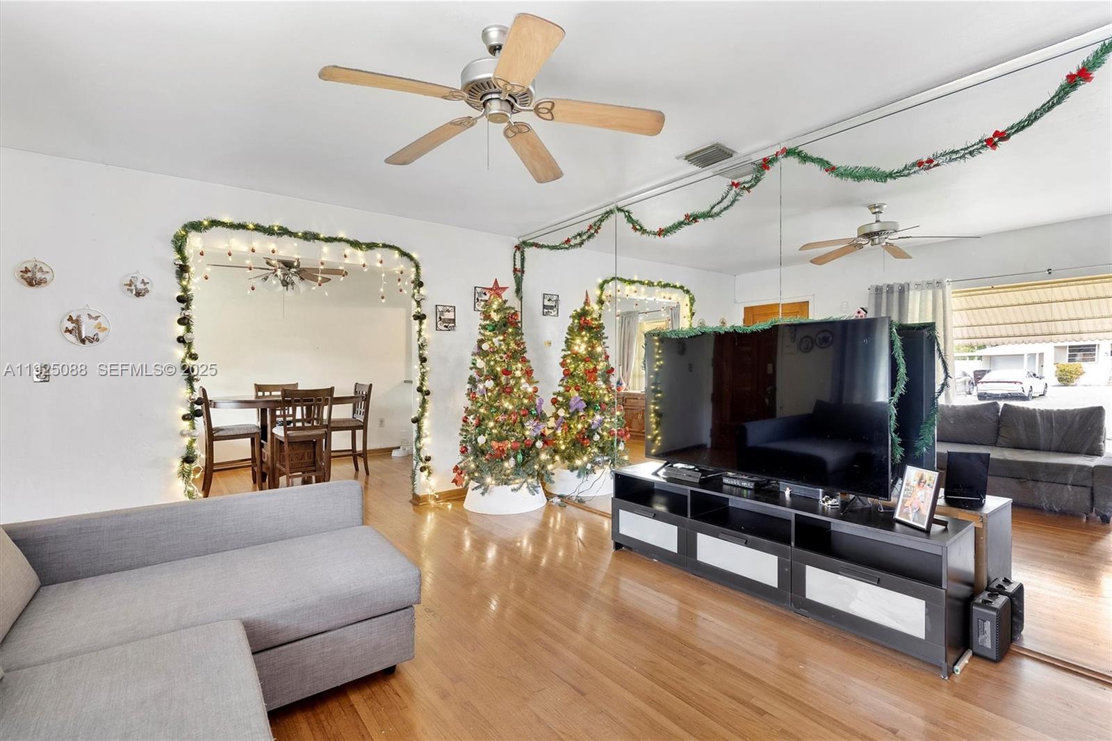 PALM SPRINGS AMD - Residential