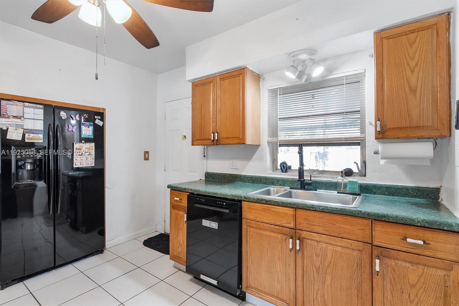 PALM SPRINGS AMD - Residential