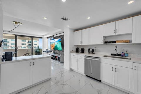 Tiny photo for 7545 E Treasure Dr #9A, North Bay Village, FL 33141 (MLS # A12077606)