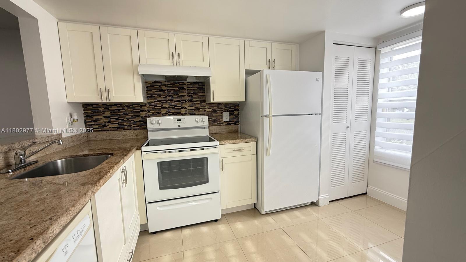 3836 NW 90th Ave 3836