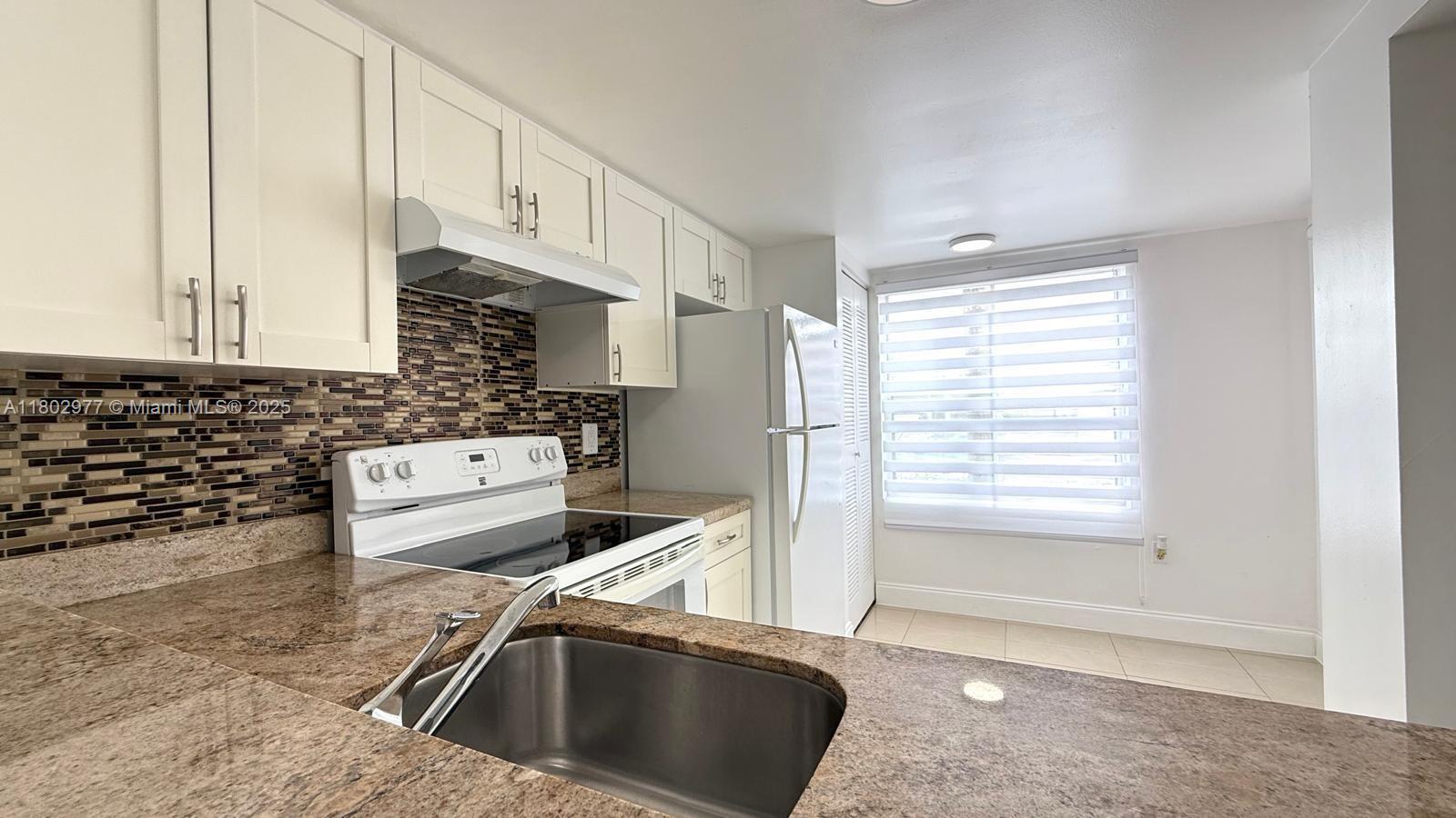 3836 NW 90th Ave 3836