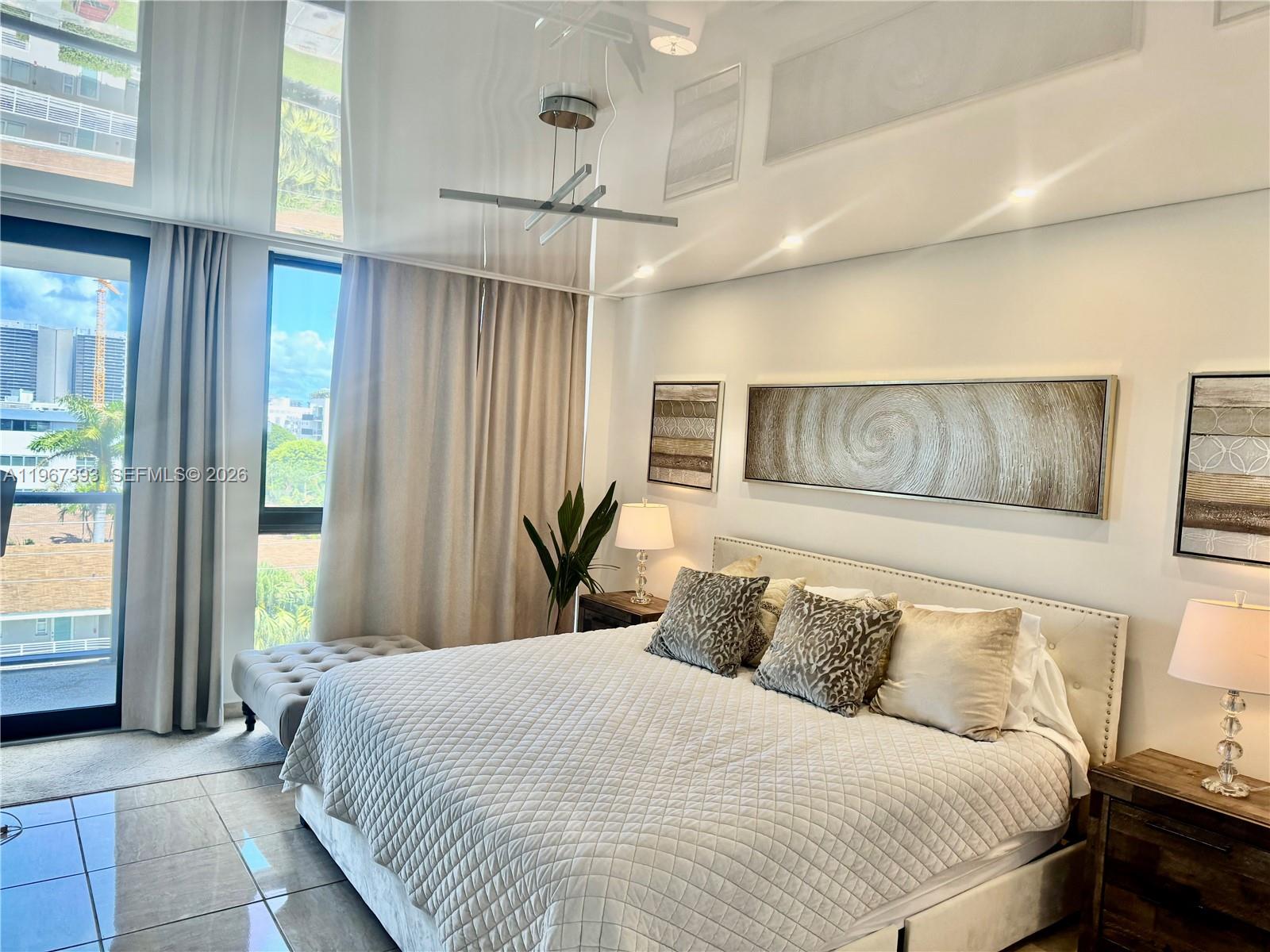 9800 W Bay Harbor Dr 605