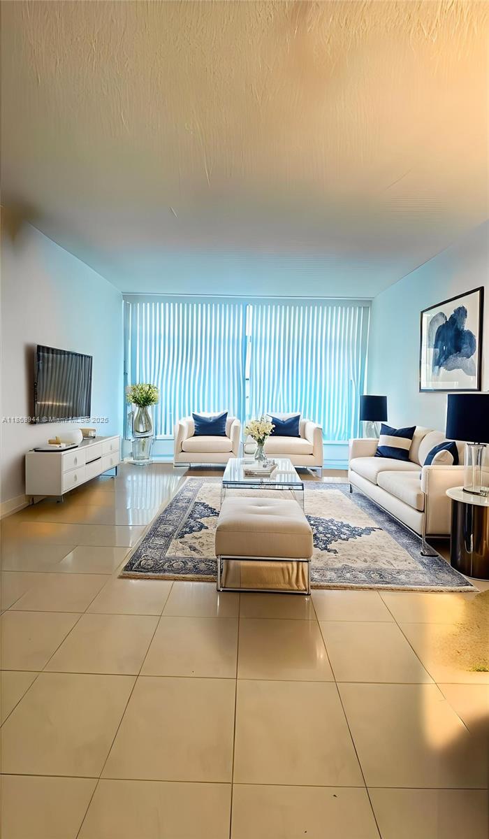 BONAVIDA CONDO - Residential