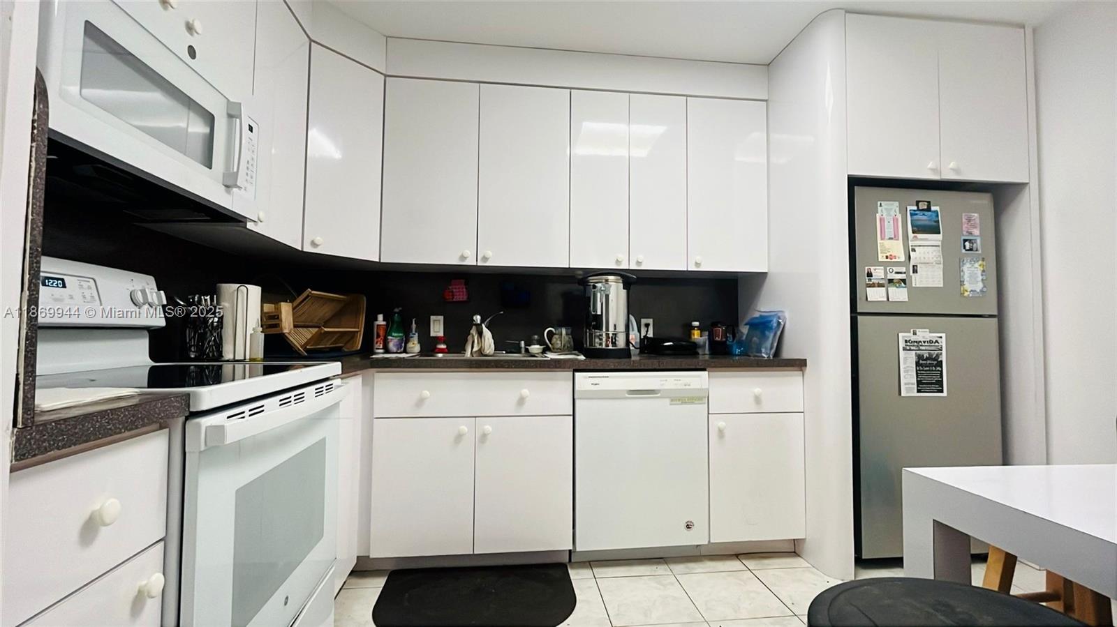 BONAVIDA CONDO - Residential