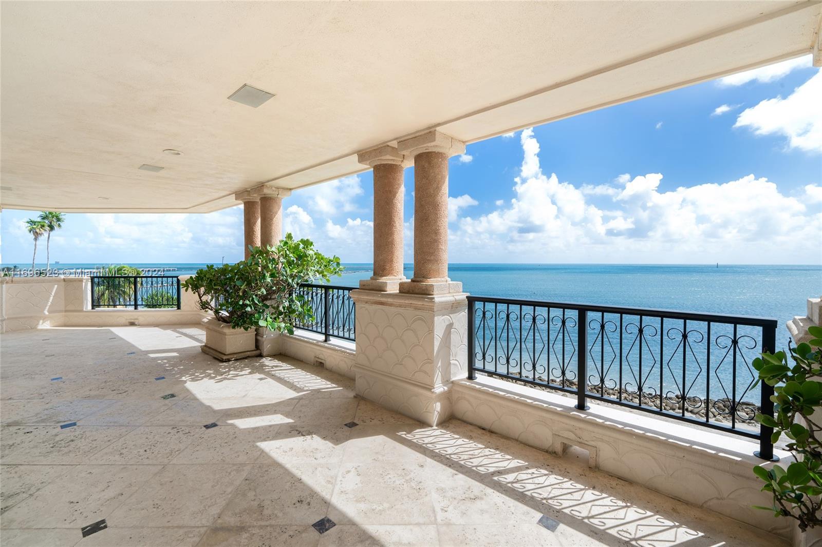 7433 Fisher Island Dr 7433