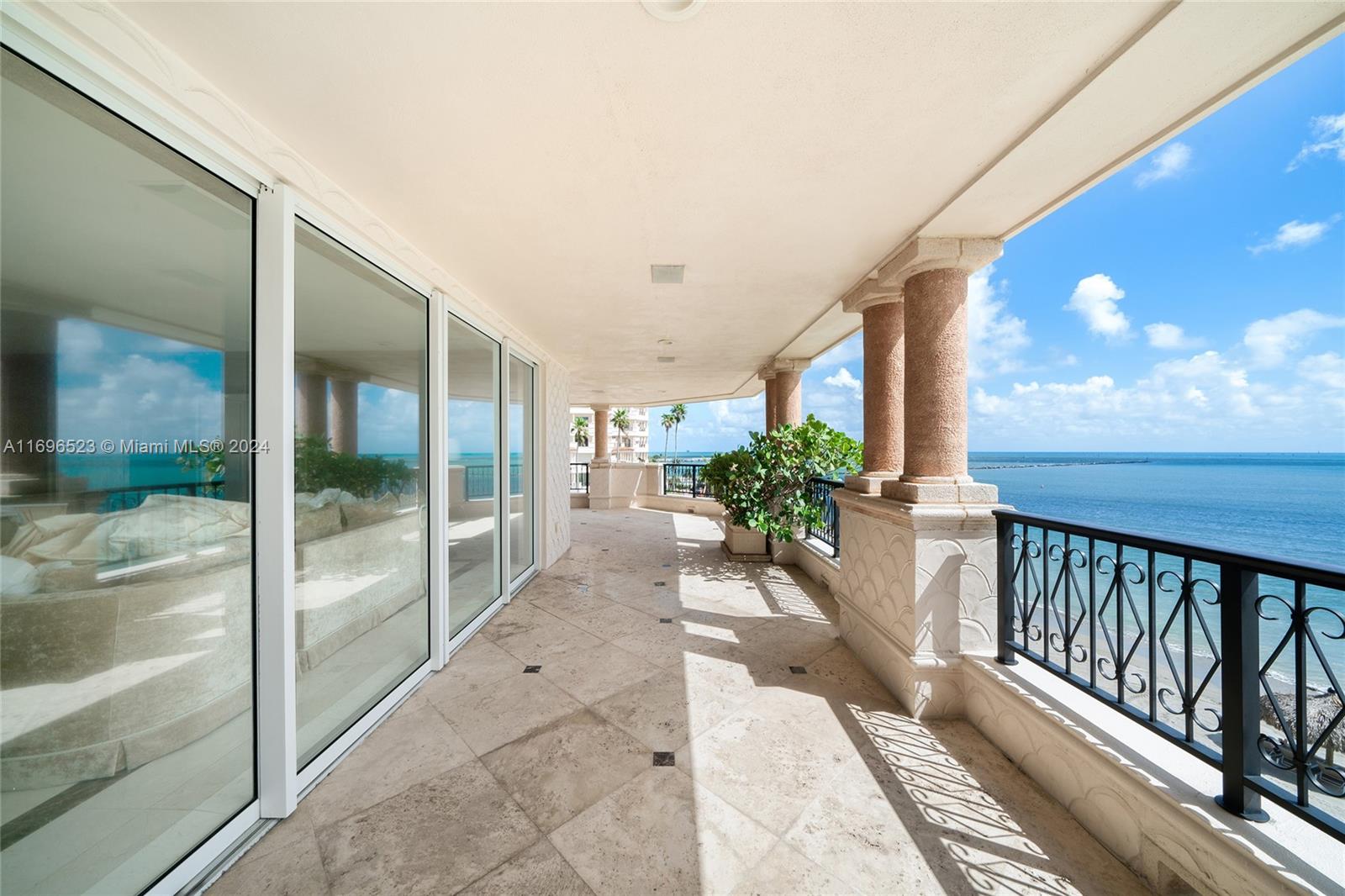 7433 Fisher Island Dr 7433
