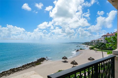 7433 Fisher Island Dr 7433 Miami Beach FL 33109