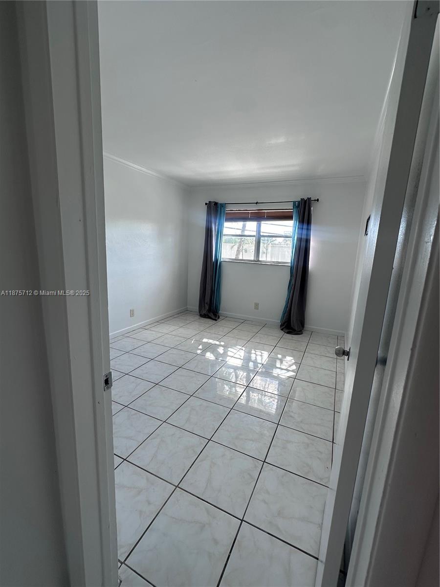 AZUL AT KIMBERLY LAKE CON - Residential Lease